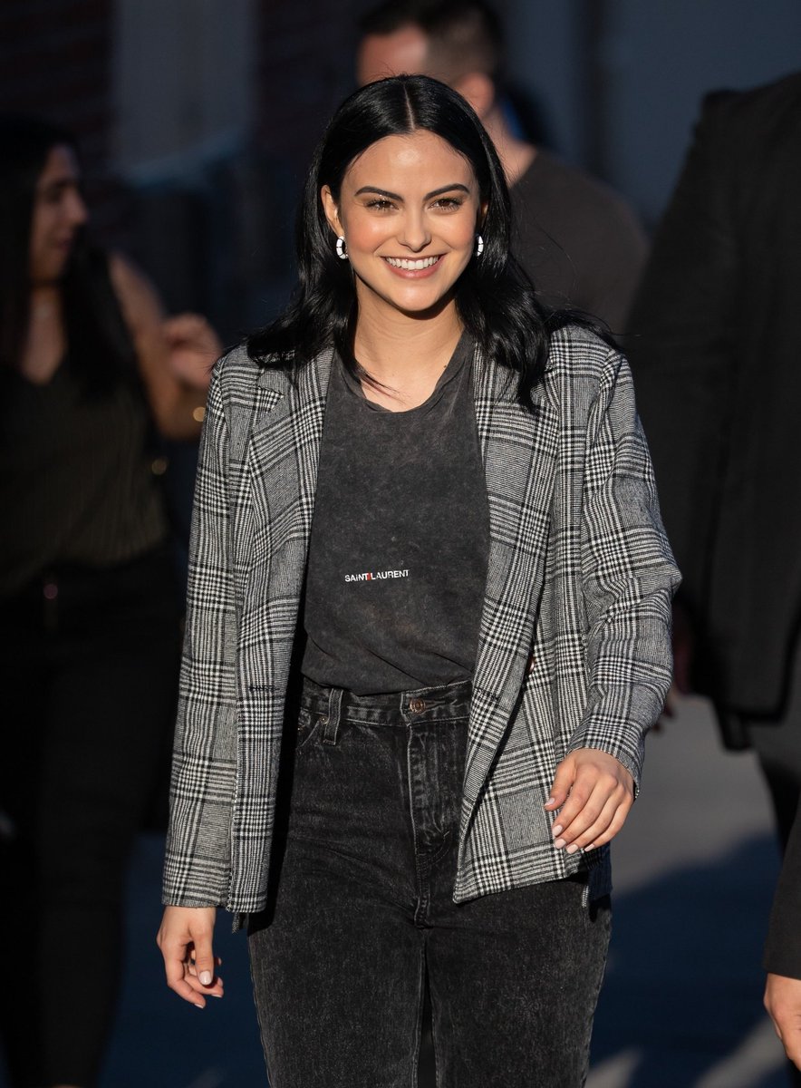 vilslovesruby's tweet image. ♡ April 10: Camila Mendes visiting Jimmy Kimmel Live! in Hollywood, USA | ©️Celebmafia