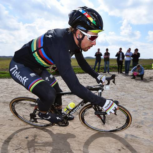 stefelt's tweet photo. ...more memories form #ParisRoubiax 2015 @petosagan @sportful #cycling #cyclinglife #bike #Sunday #Enjoy https://t.co/0hcwheBRXR