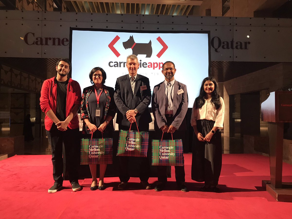 Adrian_K_Wood's tweet photo. Had a great time listening to and judging all the presentations during the #CarnegieApps2019 #Hackathon this weekend! Amazing to have such talent in #Qatar and we at @Siemens are proud to support their development! #InQatarforQatar #IngenuityforLife @CarnegieMellonQ https://t.co/RRGaLs7cpB
