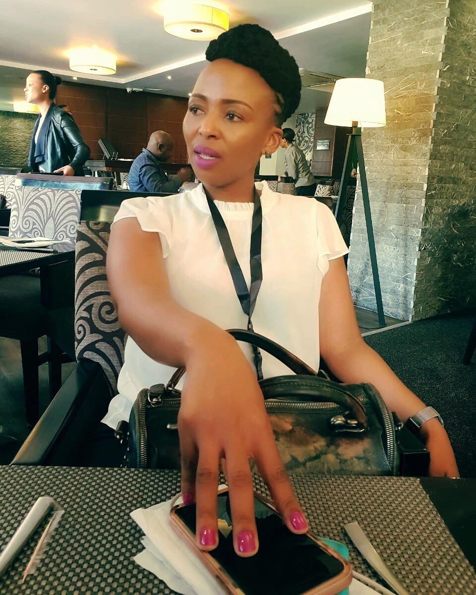 thuli_mashaba's tweet photo. Be willing to adapt when things don’t go your way. There are always other doors that can be opened. ~ @luke_beller
#FailQuickly #FailForward #Restrategize #Evolve #TheDisruptor https://t.co/rkBAWJeaZC