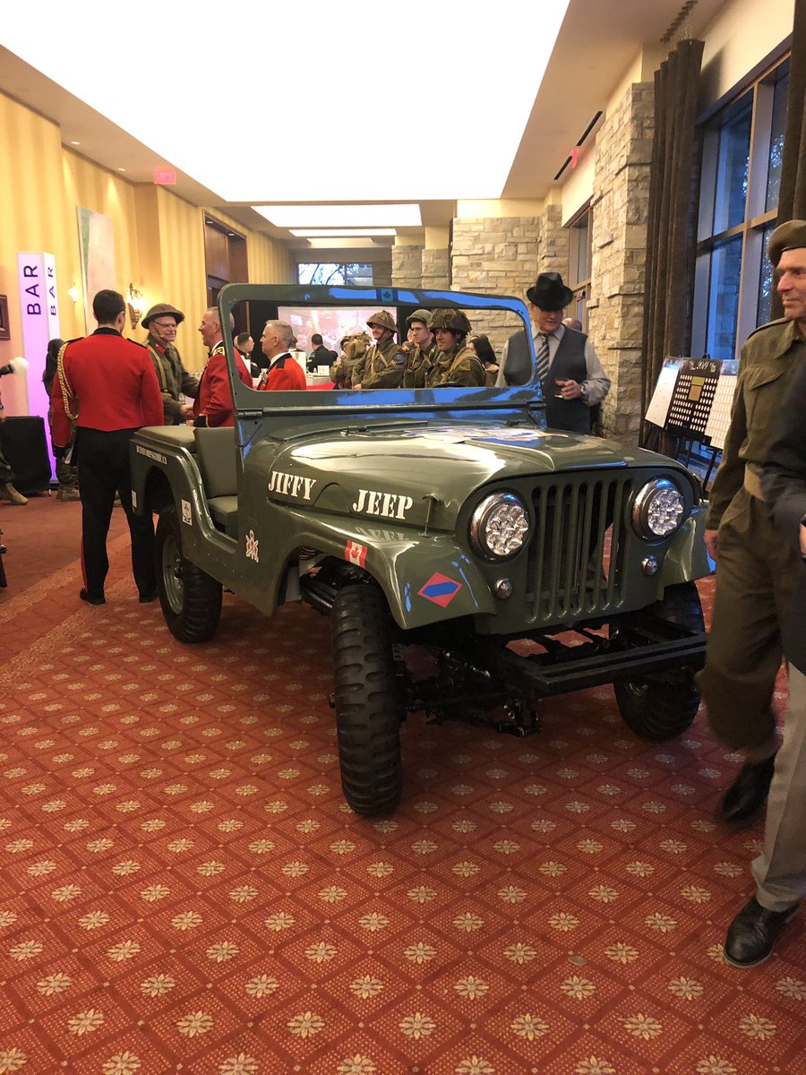 theoumardicko's tweet photo. An honour to attend the Army Ball and participate in commemorating the 75th anniversary of D-Day and honouring these amazing D-Day veterans. #ArmyBall2019 #camerons #CHofO #CAF https://t.co/K7EUofVIO3