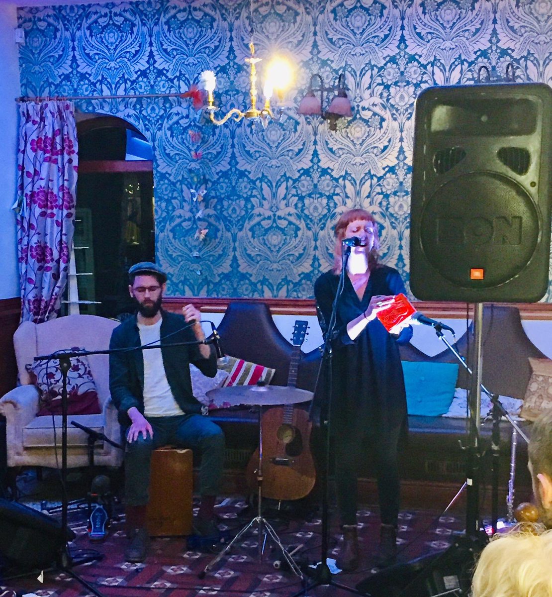 Thank you to the good people of #NewMills, to <a href="/BirtePaulsen/">Birte Paulsen</a> and all at The Butterfly House at The Torrs for such a warm welcome last night. 

We’re off to chat with <a href="/BBCRadioKent/">BBC Kent</a> #Folk this evening before our show at #Tonbridge Folk Club tomorrow. Tune in at 9pm 📻