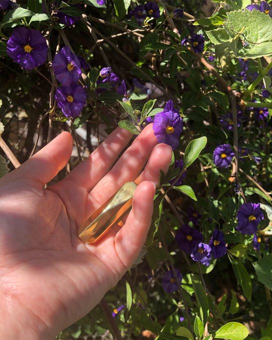 Meet Palma 🌸💦 The newest in wearable vibrators from @unboundbabes ✨ Their mission is to make sexual wellness<a href="/tag/newprofilepic"class="tags"><span>#newprofilepic</span></a>