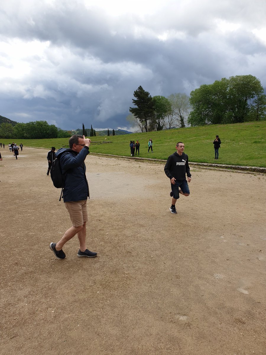 RDClassicsDept's tweet photo. Congratulations to Bobby and Abbie, fastest boy and girl in the race! https://t.co/13d8g6R92y
