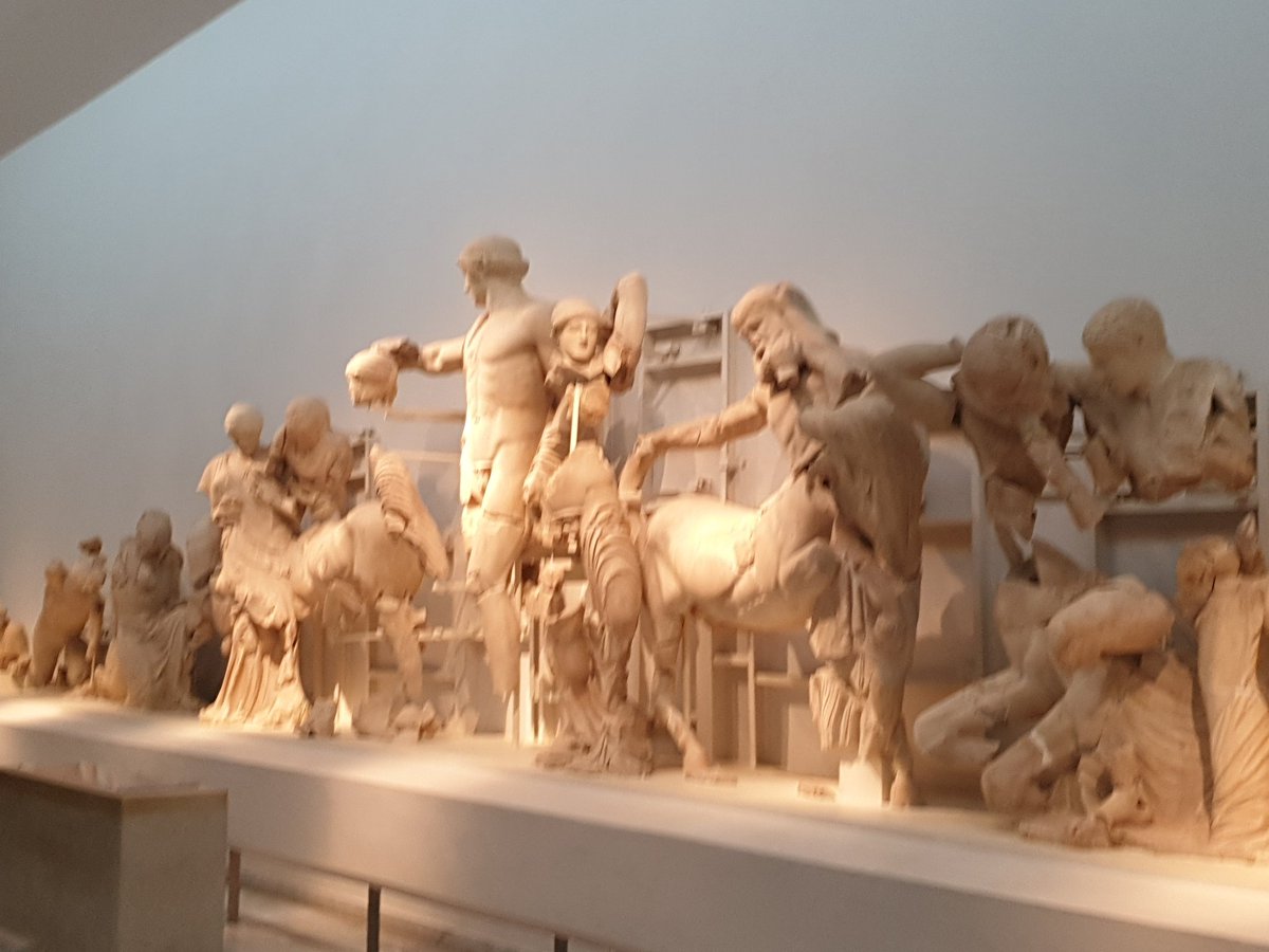 RDClassicsDept's tweet photo. In the museum at Olympia, we saw a number of beautiful sculptures and explored the stories they depict https://t.co/3phnsjuuIJ
