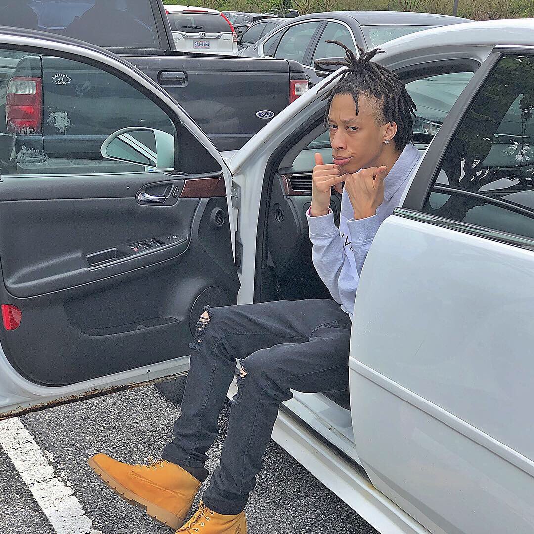 __Qb3's tweet photo. SLATT 😾🤟🏻🎱 https://t.co/MoI6Y8T8ZF
