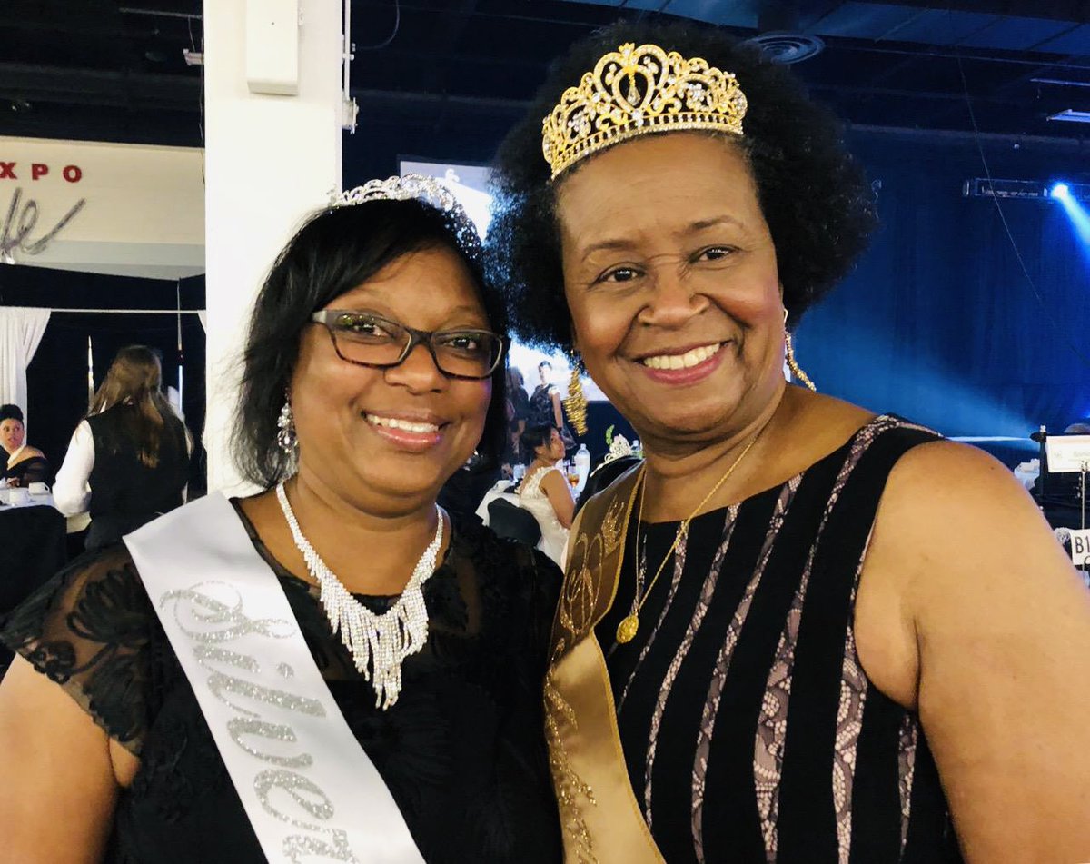 XiBetaOmega1908's tweet photo. The lovely ladies of @xibetaomega1908 came, saw and conquered @akasorority1908’s 66th South Atlantic Regional Conference in Greenville, SC! What a way to make a Significant Impact, ladies!!! #AKA1908 #XBO1908 #AKASARC66 #SignificantSA #Impact #BlackExcellence #PrettyGirlsRock https://t.co/A9fzgxegIc