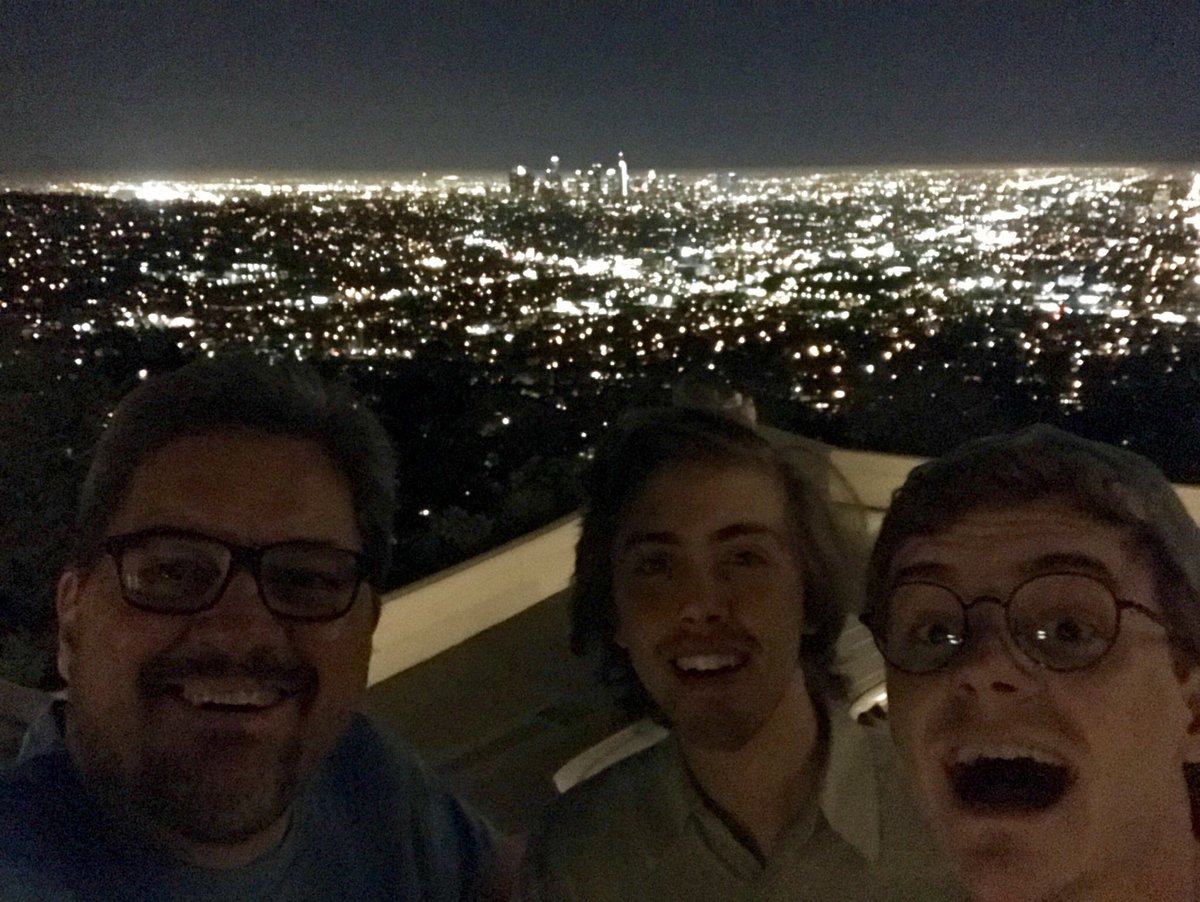 1davidburroughs's tweet photo. Wonderful evening at the @GriffithObserv last night with @WalkerBurroughs and his lifelong friend Jack. Great to get above the stress for a few hours. #walker4idol voting starts tonight! https://t.co/WnkLzyJJyw