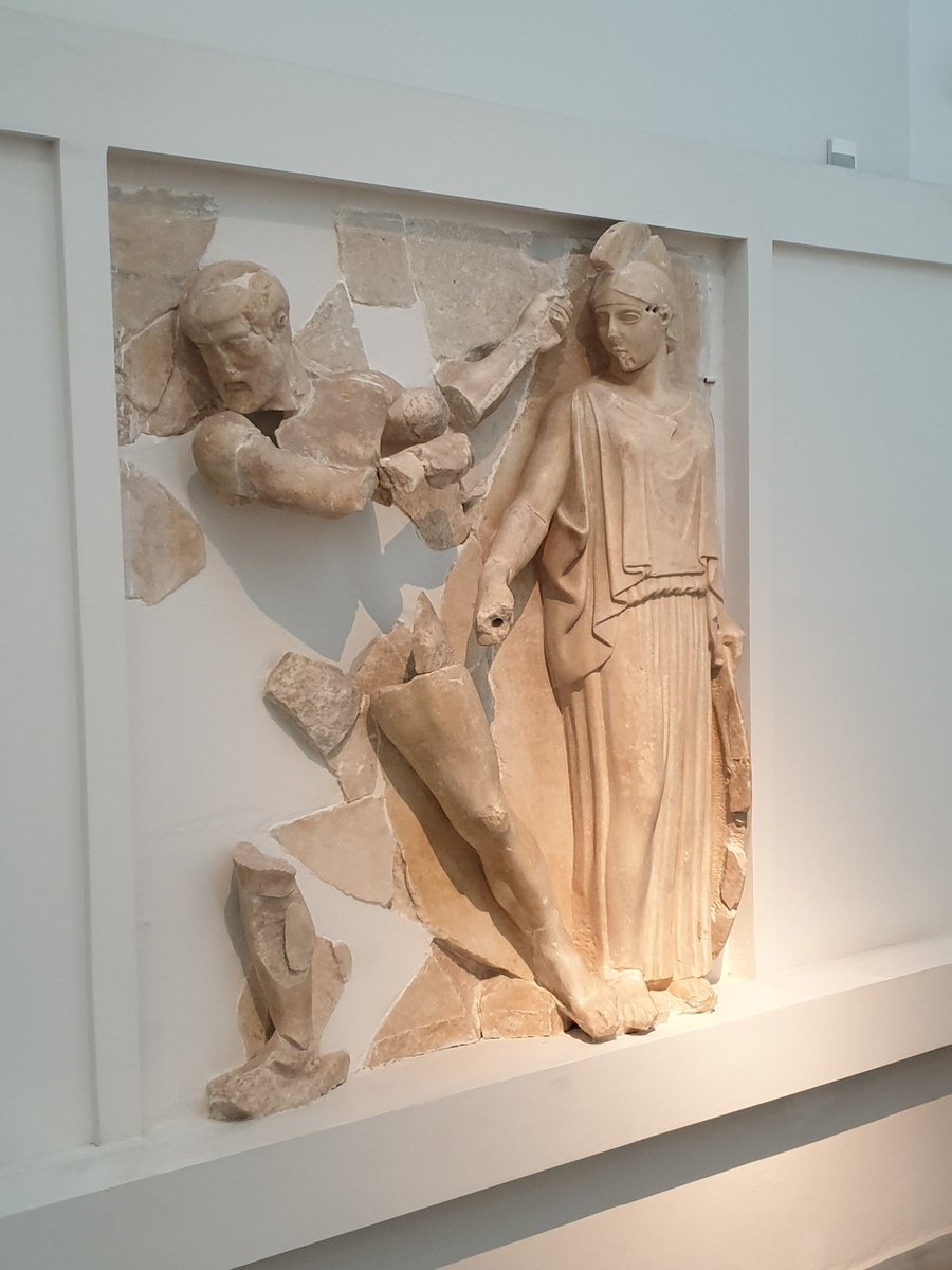 RDClassicsDept's tweet photo. In the museum at Olympia, we saw a number of beautiful sculptures and explored the stories they depict https://t.co/3phnsjuuIJ