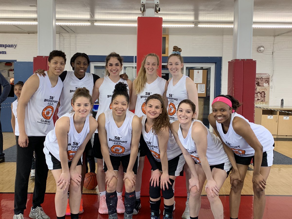 JCC 58th Schoolgirl Classic at The Cardinal Sheehan Center about to get underway. Congrats CT West team &amp; @kenzhelms on being chosen as the JCC Scholar Athlete &amp; all the athletes chosen to participate in today’s games. <a href="/EHavenAthletics/">East Haven AD</a>