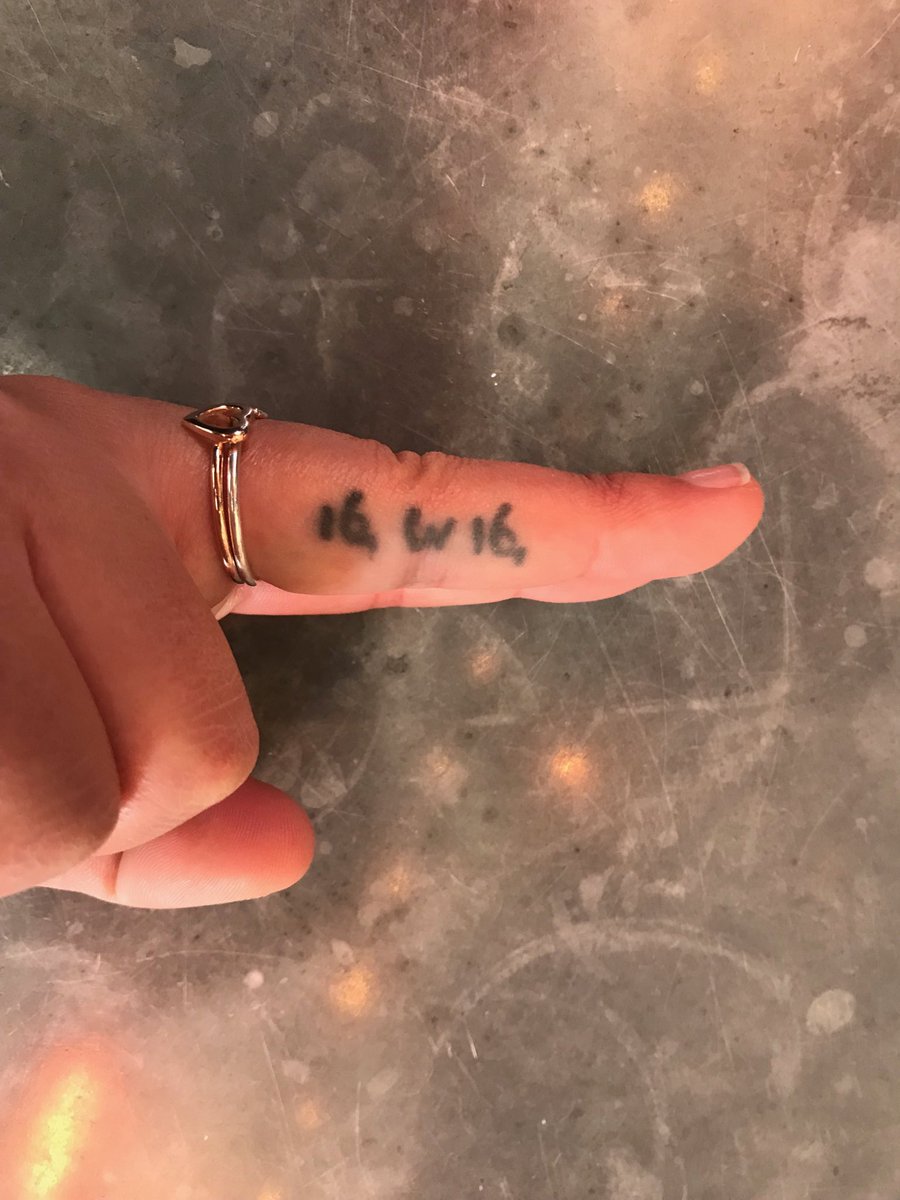 What are the chances of meeting a lovely young New Zealand girl with this tattoo ⁦@KateHarley_⁩ #teeline #loveshorthand #shorthand ⁦@NewsAssociates⁩