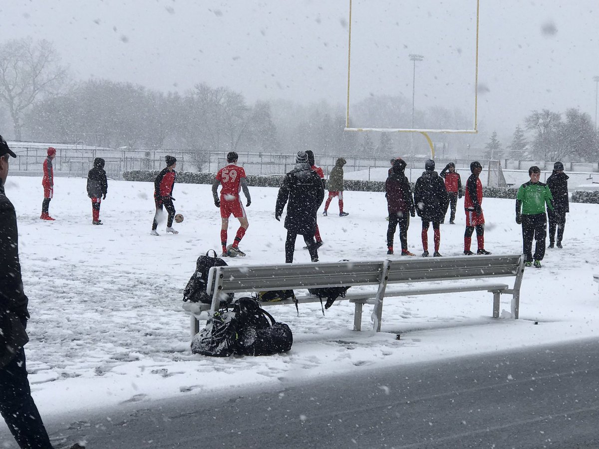 Greg_753's tweet photo. U15 Kics. True commitment &amp; Dedication #U15Kics #kicsunitedfc #springsnow #chicagospringweather https://t.co/Etj93RS3iz