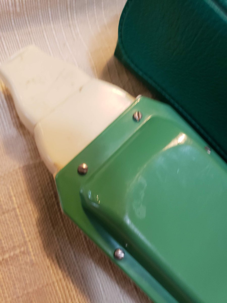 atticesoterica's tweet photo. Vintage Green Hohner Melodica -Student Made in Germany Original Case Musical Instrument Collectible Music https://t.co/yHfMmaG6nE #Etsy #AtticEsoterica #Vintage #Hamonica https://t.co/nG1eAxwsgU
