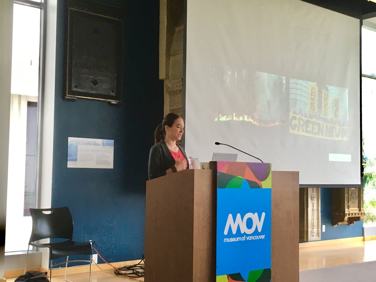 Sophia Zaia from <a href="/sunrisemvmt/">Sunrise Movement 🌅</a> sharing the story and strategy behind the #GreenNewDeal at #CanRoots