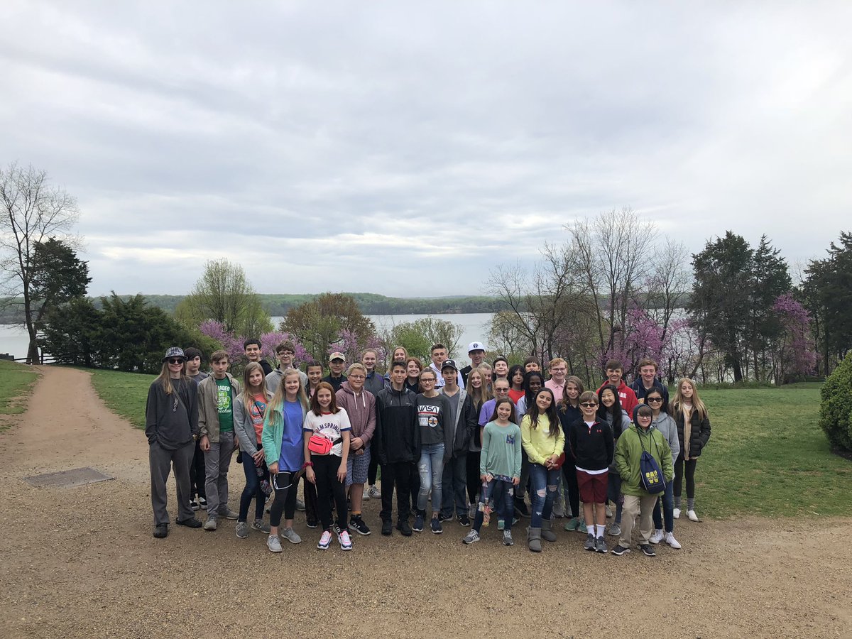tabethasullens's tweet photo. Thankful for a wonderful weekend in DC with the middles. Celebrating the memories we shared and made this weekend. #webbmiddleschool @thewebbschool https://t.co/stnfOk6RpE