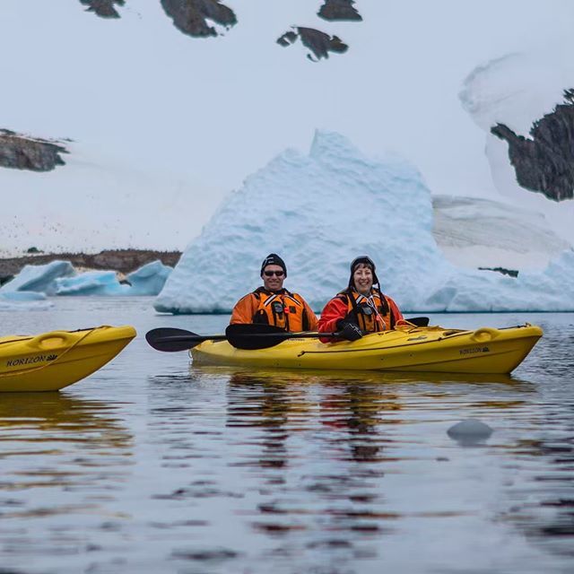 BalconyTravel's tweet photo. A big thank you to one of our travelling companions who shared this picture of us kayaking in #Antarctica โ๏ธ #balconytravel #bucketlist #trip #seabourn #adventure #cruise #virtuosotravel #didntfallin #havingfun https://t.co/lNo49vlO80 https://t.co/D7mY6ns0s3
