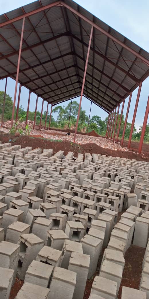 Lucas_Muzungu_'s tweet photo. Speaking of building blocks... #Kayunga #Ssemu #CapacityBuilding https://t.co/QhaU5EDSr8