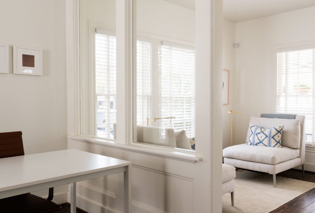 Thrilled to see the <a href="/swiggardsocial/">Swiggard Creative</a> office featured in <a href="/PaperCityMag/">PaperCity Magazine</a> this month - thank you @papercityanne for this special read on our #creative community at the Cottages at Matt Camron!
bit.ly/2X9SQez