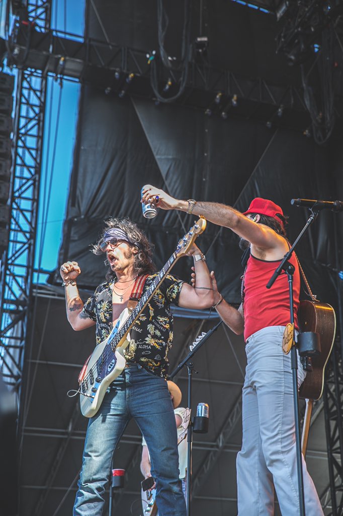 MidlandOfficial's tweet image. The power of a cold beer 🍺