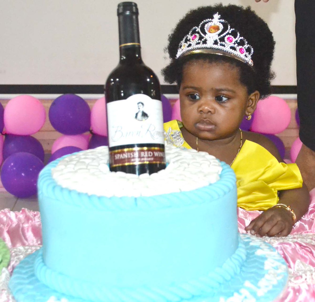 wharc_nigeria's tweet photo. Happy #birthday celebration for Princess Nene Nella Okonofua.
We wish you long life, good health and prosperity.
From all of us @Women's Health and Action Research Centre #WHARC https://t.co/2Xuu9Xe2wQ