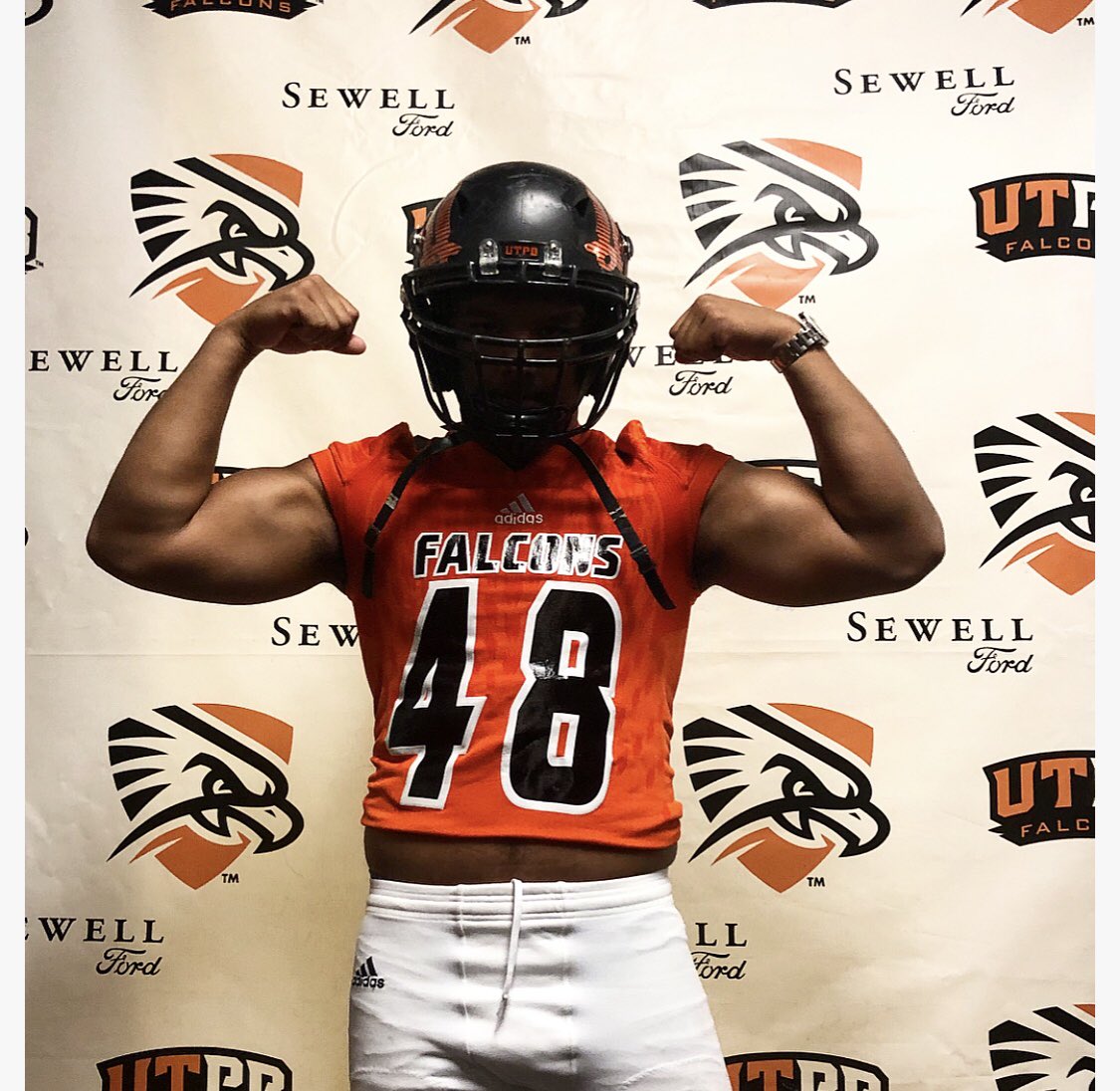 MendozaCade's tweet image. Great Junior Day visit @UTPBFootball thanks you @coachcarrigan10 will definitely be back🤙🏽 #FalconUp #ProtectTheBasin