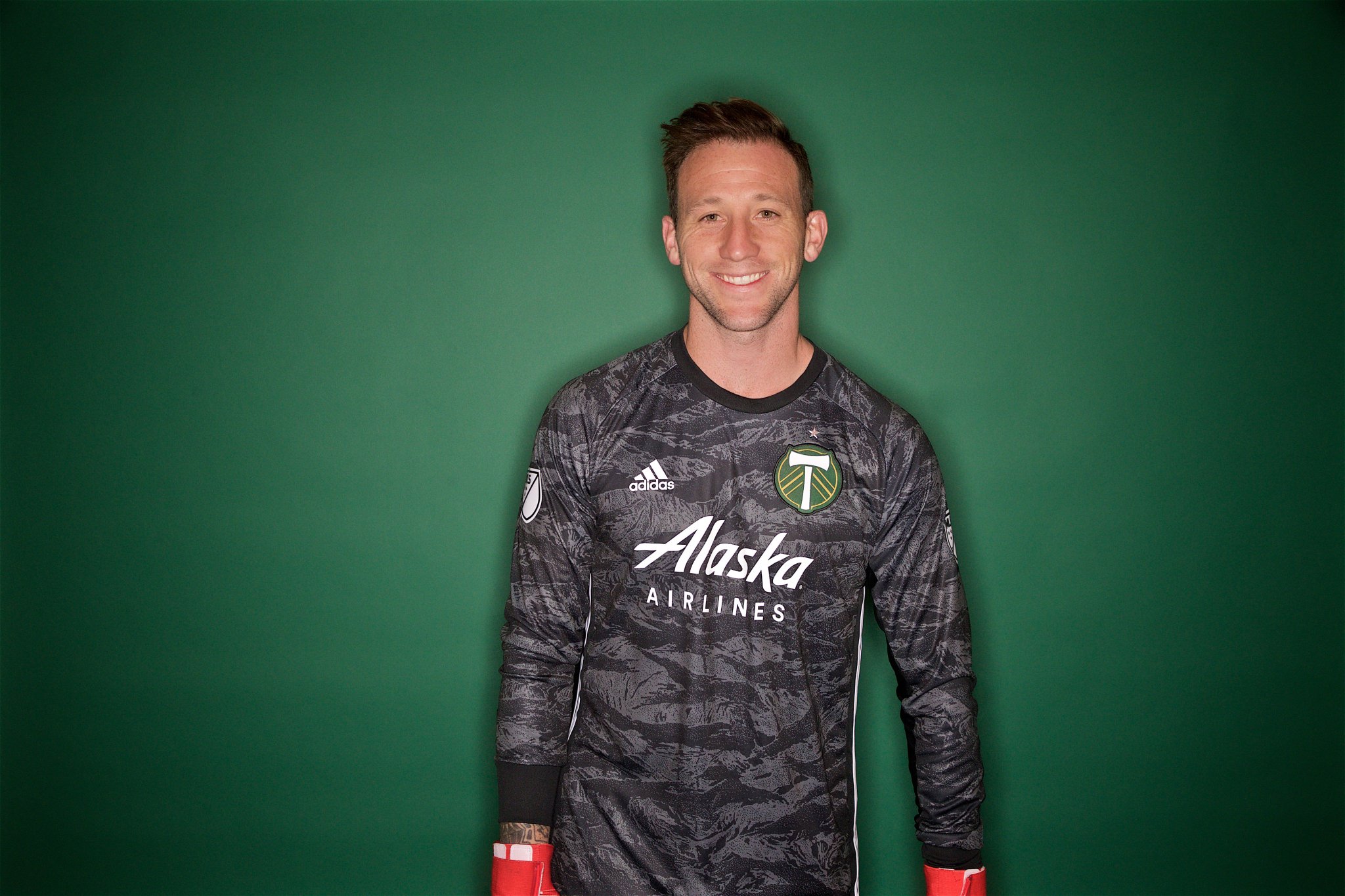 Join us in wishing Steve Clark a very happy birthday! 