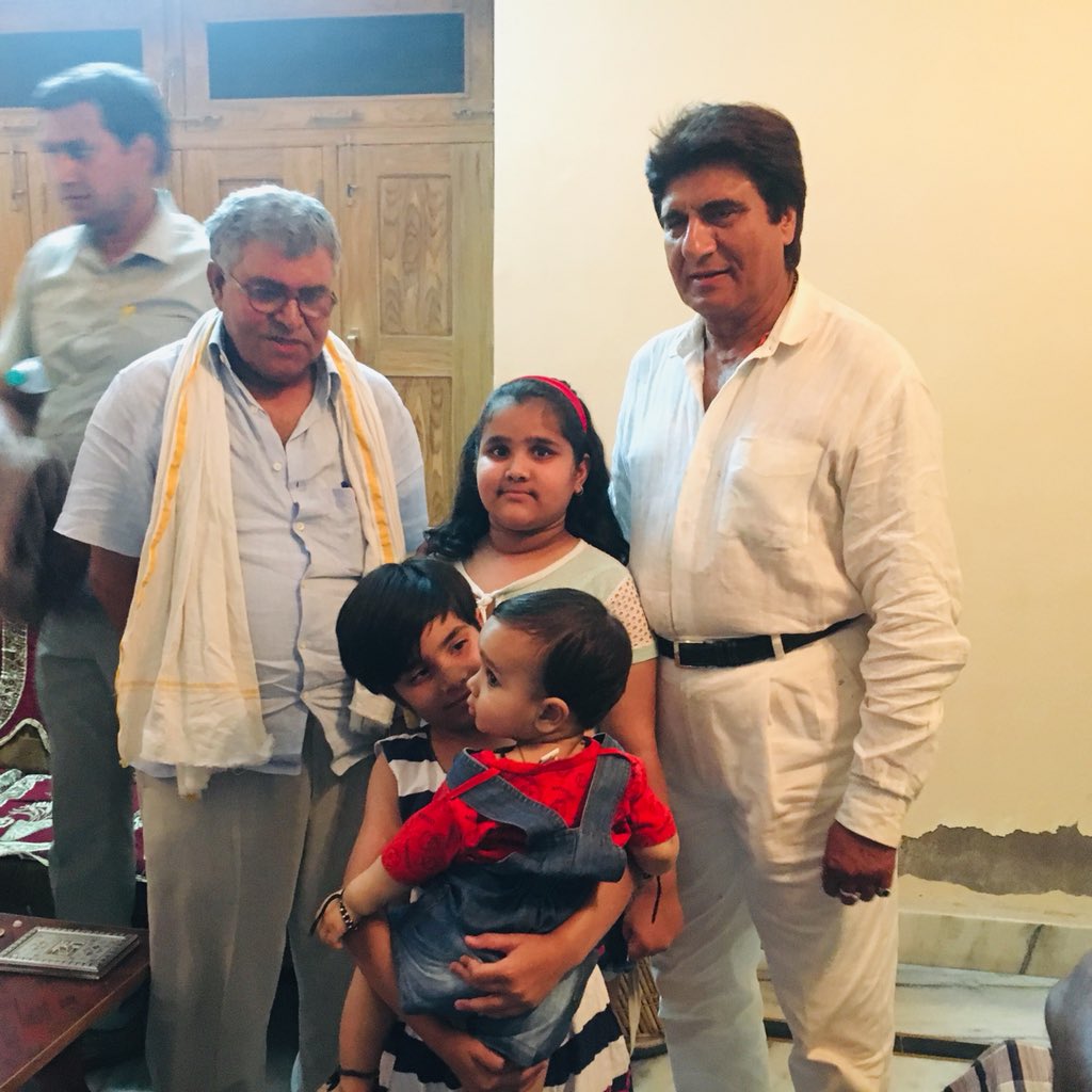 shamshad_iyc's tweet photo. Campaigned in Fatehpur Sikri along with LS candidate Raj Babbar ji.
The enthusiasm and zest of Raj Babbar Ji is always at pinnacle.
One of the most hardworking, reachable and down to earth person, Raj Babbar ji is an inspiration to the youth.
#congressonceagain https://t.co/oqx6CkAx8S