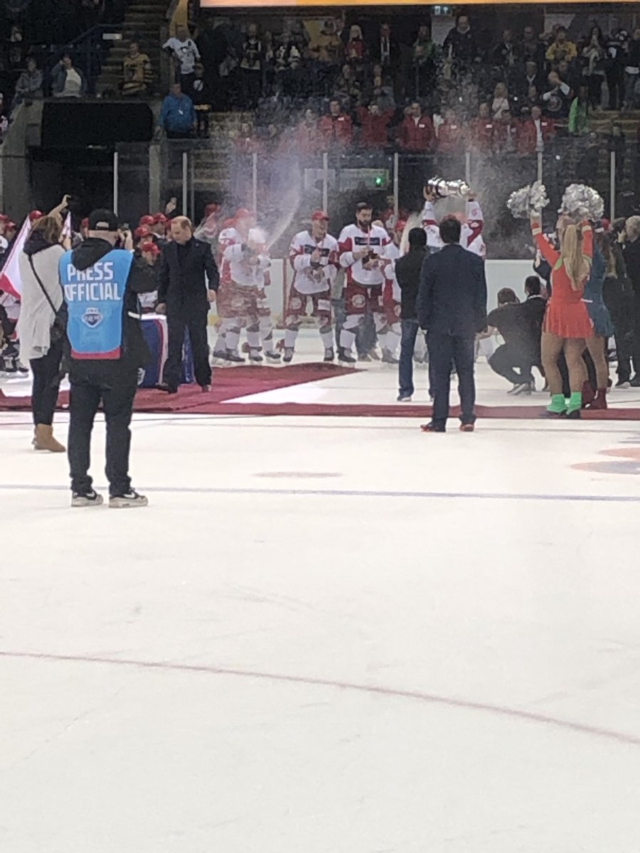 Lightning Jack tweet media