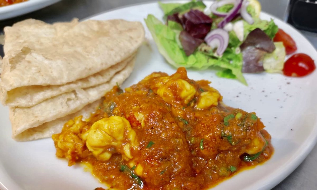 BombayGrillCF's tweet photo. #kingprawnpuri #finefood #indianfood https://t.co/FNHmIVqaiV