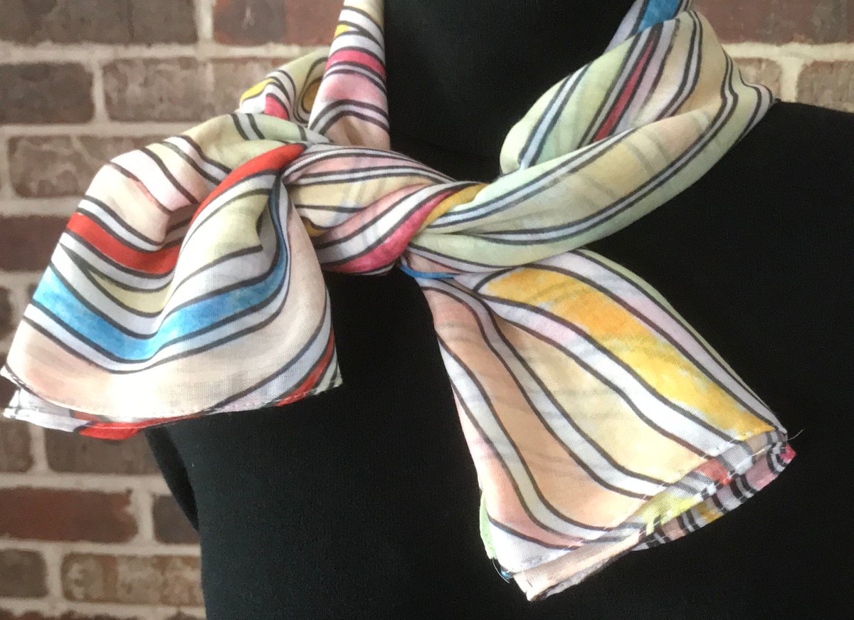 ScarfSherpa's tweet photo. Spring style shakers, find it here https://t.co/ZqvVNBYA5z
#artwear #wearableart #scarf #scarves #fashionaccessories #graffiti #urbanart #streetstyle #streetfashion #boho #rainbow #originaldesign #fashion #styleblogger #springstyle #springfashion #springscarves #springchic https://t.co/QsUnoVHdrb