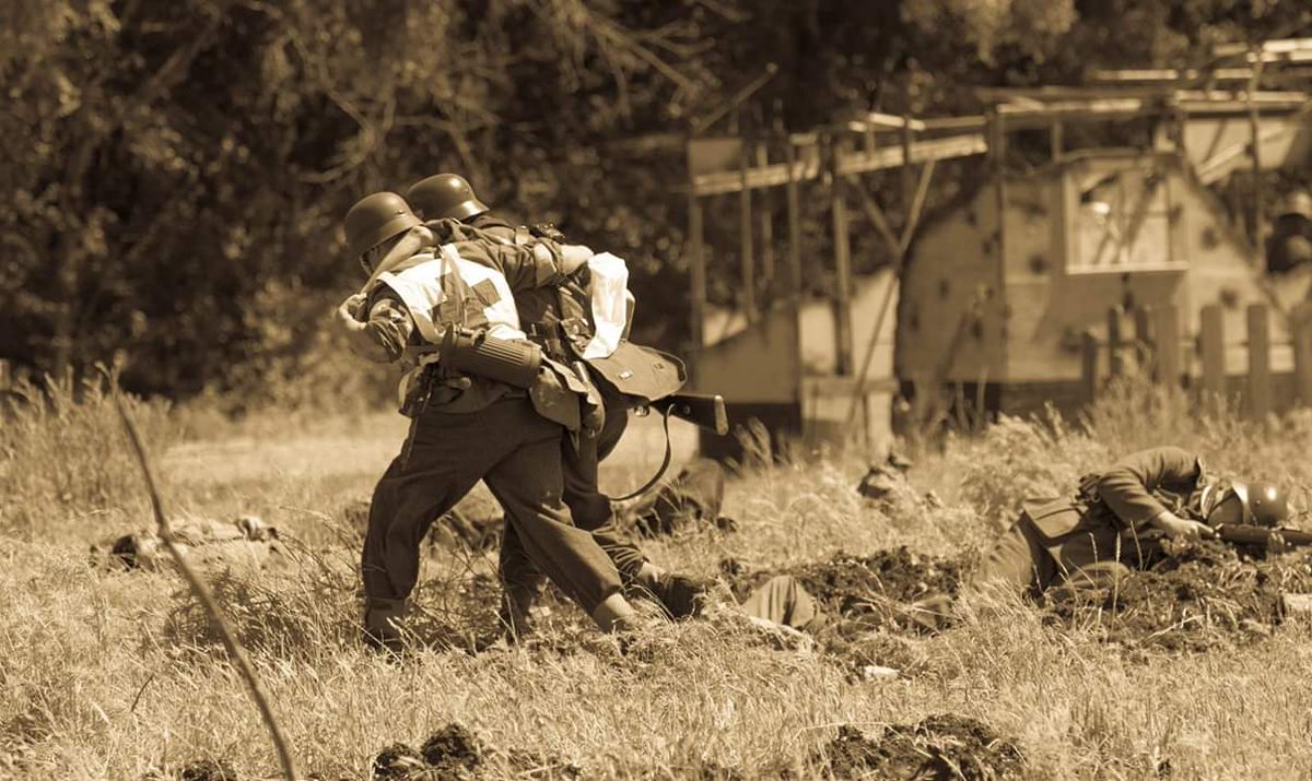 TXMilitary's tweet photo. The reenactors are back! Come see the Civil War demonstration at 1:30 and World War 2 battle at 2:30 hosted by @TMFMuseum #TMDOpenHouse #TMD #CampMabry #Austin https://t.co/ZLeyzcRRiF