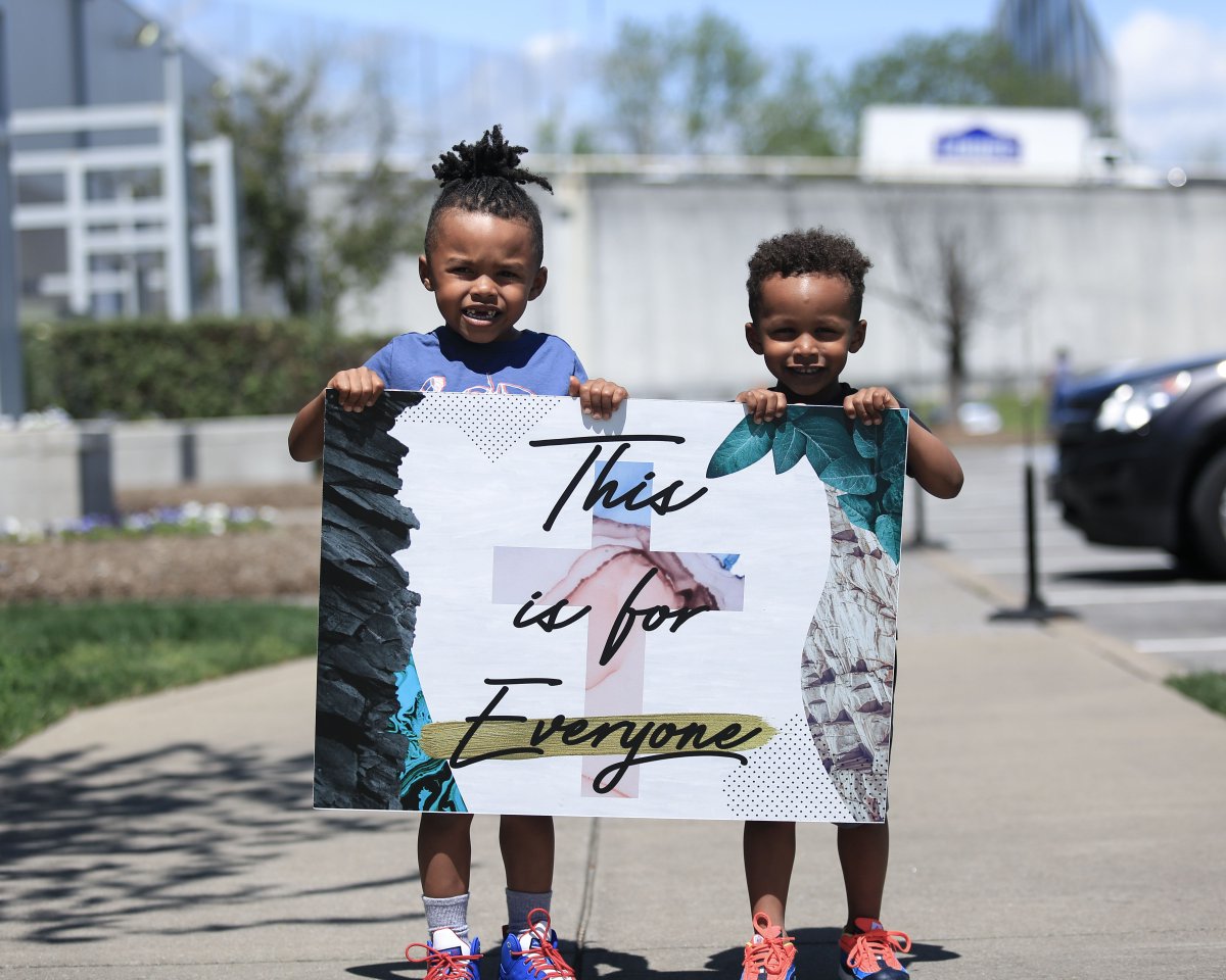 crosspoint_tv's tweet photo. Name a cuter Easter invite. We'll wait. #eastercp #crosspointtv https://t.co/cGrERU2gAO
