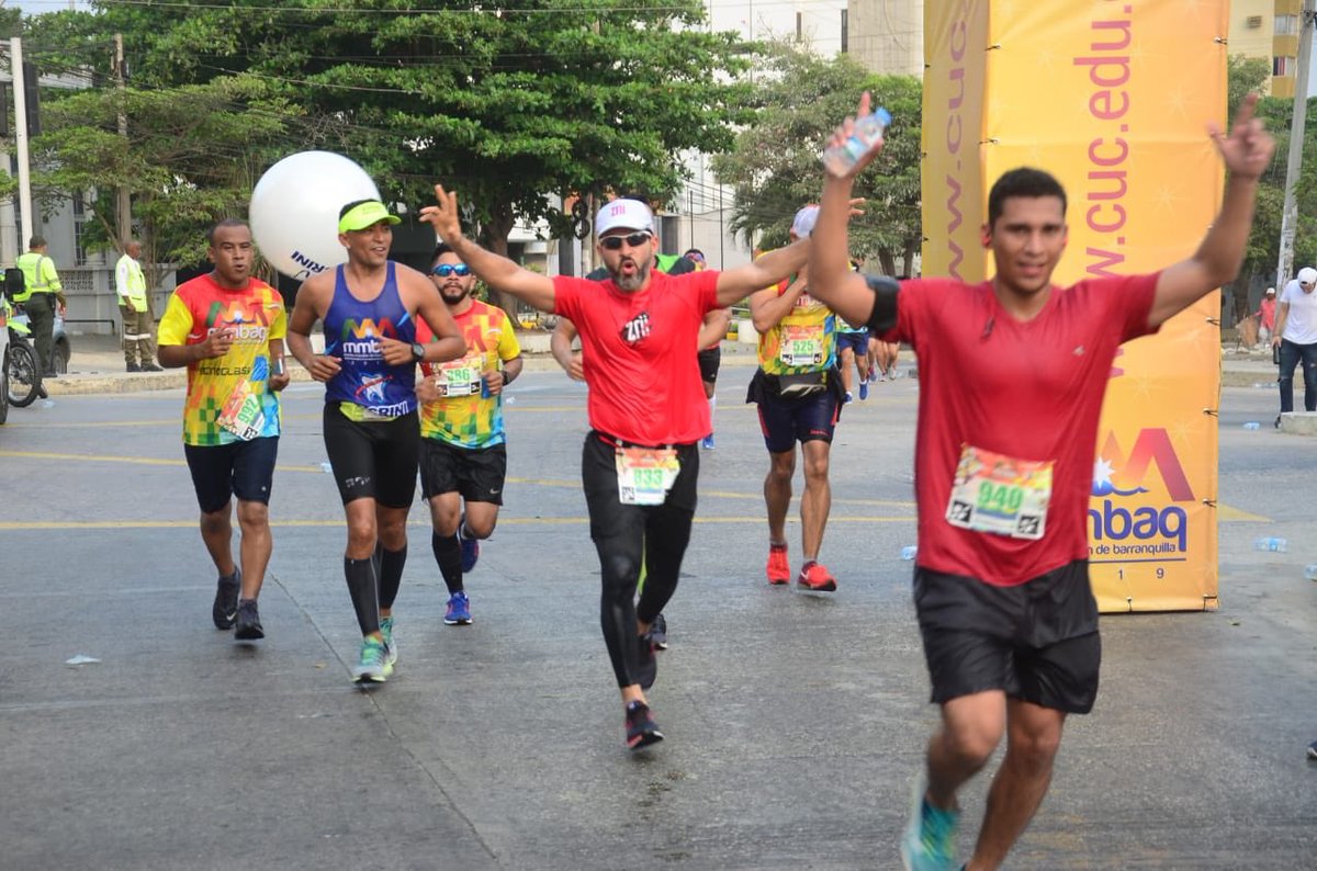 UniCostaCOL's tweet photo. Hoy vivimos la fiesta atlética más grande de toda la costa, la @MediaMaratonBAQ . ¡Gracias a todos lo que hicieron parte de ella!

#SomosCalidad
#SomosDeporte
#SomosCultura https://t.co/m5s6StKWTk