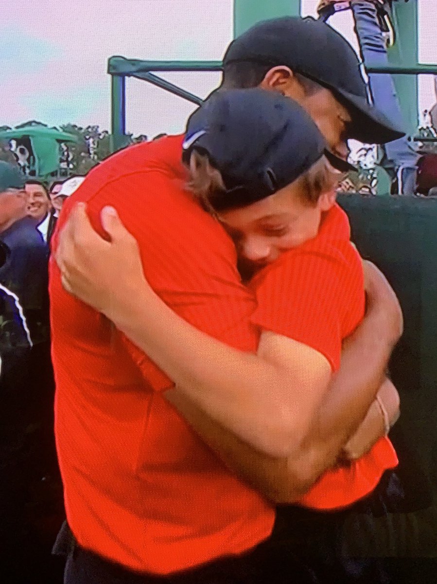 DerwinLGray's tweet photo. Earl Woods embraced his son Tiger after he won his 1st Master's and today Tiger embraces his son today after 5th Master's win. https://t.co/9FwprEmSbG