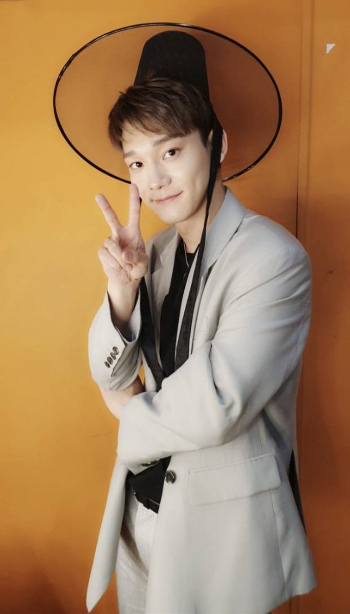 xoecmn's tweet photo.
🦖 ;; 4월 14일
⏝ ⇘
#ChenUpdate
Gerçekleşmesini beklemediğim bir şeyi size nasıl söyleyebilirim diye düşündüm ve bu paylaşımla söylüyorum! EXO-L'e beni desteklediği için bir kez daha teşekkür etmek istiyorum! https://t.co/PzmZVfvqma