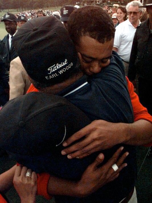 setochungster's tweet photo. Amazing comeback after 14 years since his last Masters title!! So happy for Tiger and his family.  Tears watching him hug his family!! Been waiting for this moment for so long!! Thank you @TigerWoods for never giving up &amp; giving us some glorious golf st @TheMasters #TigerComeback https://t.co/LTzOPIJRzf