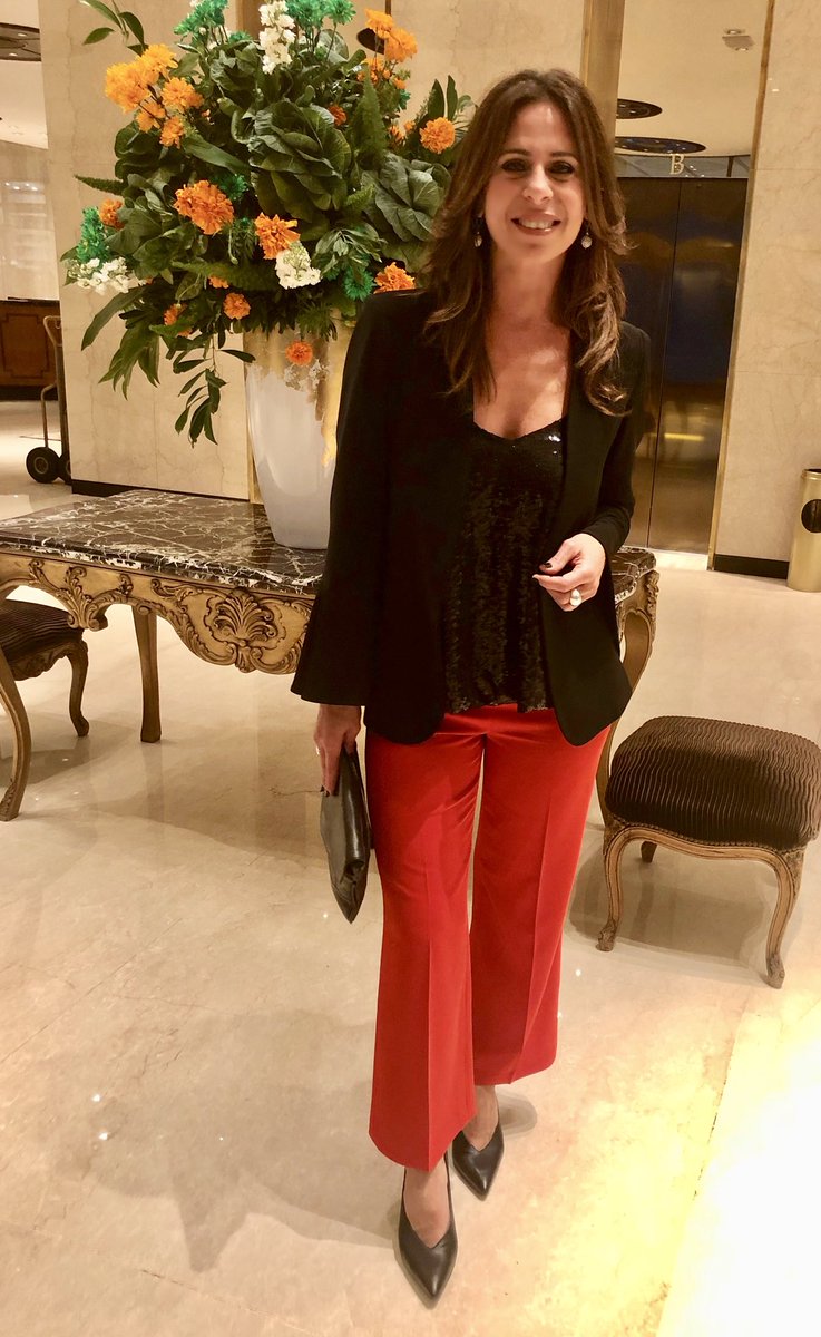 eugemaiolino's tweet photo. #MDPFW19  en @CostaGalana Desfiles a beneficio de @FundamiMDP Colección @BrunasMDP  #AW2019 https://t.co/jtX15L8HyI