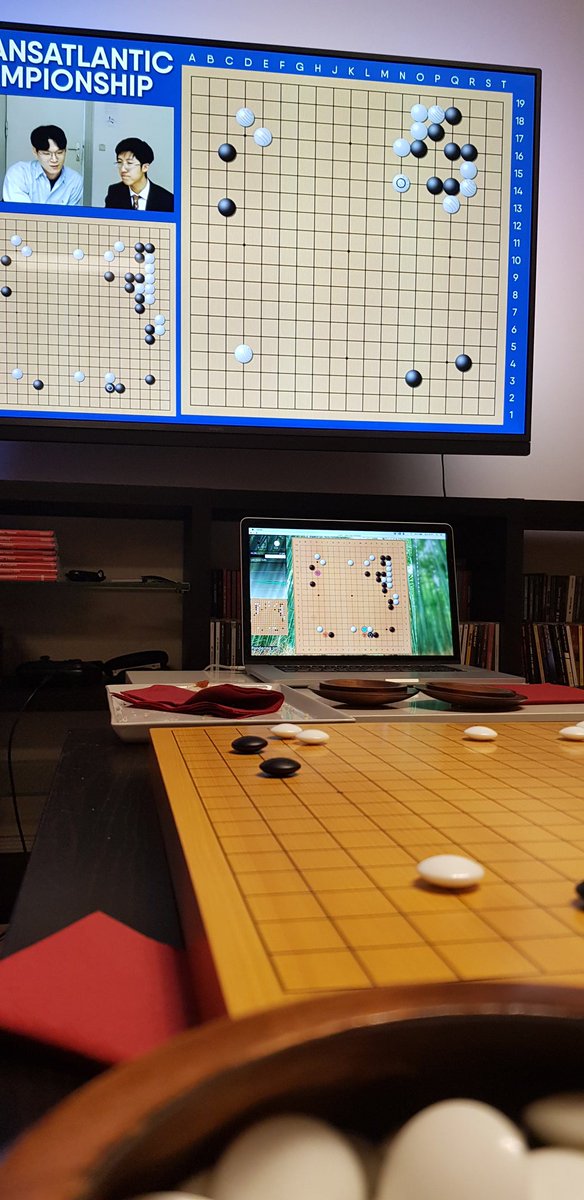 igo_yvonne's tweet photo. It's started! And the 1st round of Pizza has already.. vanished? But where to...? 🤔
#TransatlanticGo Team Championship #igo #gameofgo #baduk #weiqi https://t.co/MgZKz3lx9r