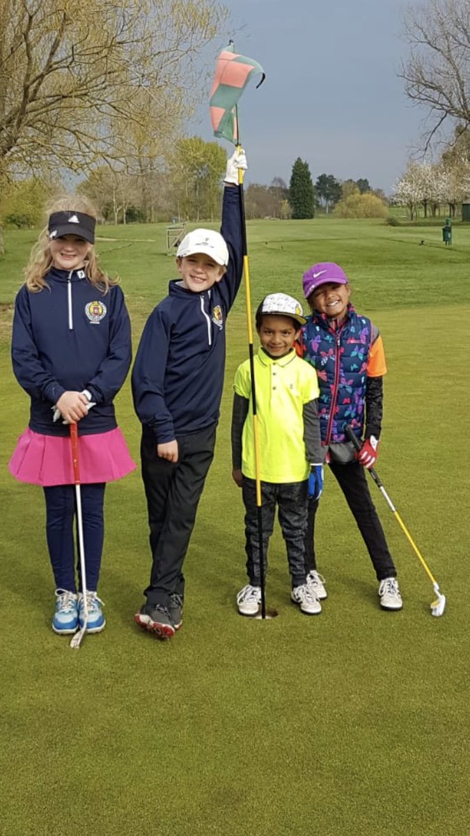 Megan and Toby loved playing in the @SJGOLFTOUR this afternoon with their friends Eesha and Anay ⛳️ Was a full house for @juniorgolfleic1 claiming all three prizes! Well done guys @engjuniorgolf #lovegolf #juniorgolfers @Eesha_Anay