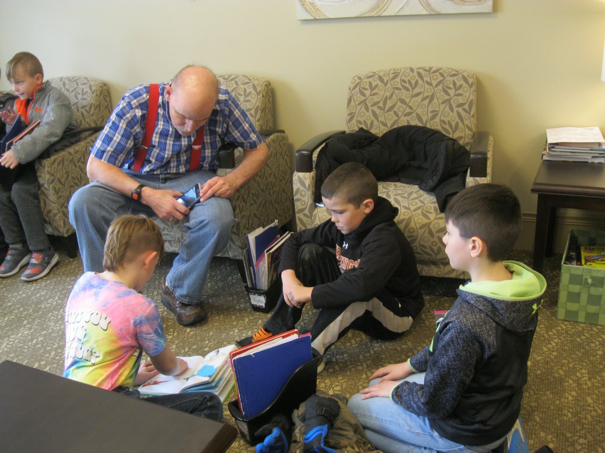 js_murphy66's tweet image. A learning experience for ALL.  Thanks to the United Presbyterian Home for inviting us to come read!  We had a great time!!  #washpride