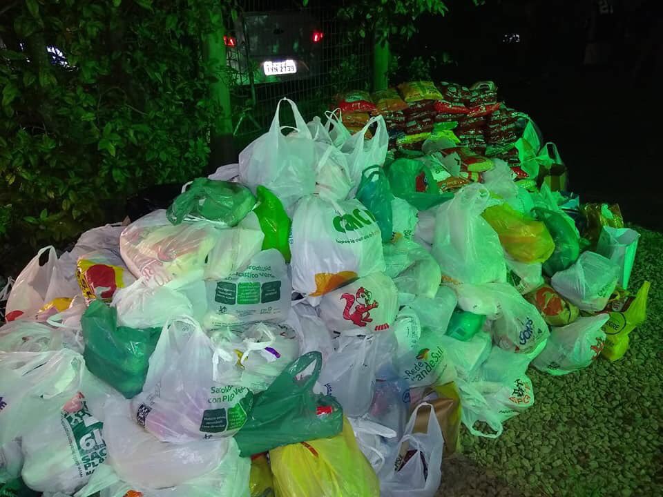 troopeventos's tweet photo. Mais uma oportunidade de ajudar o próximo aproveitada.

Para nós da Tropa Produções é imensa a satisfação de também estar incentivando e apoiando ONG’s que fazem o bem. No Samba da Tropa - #LEGADO, todo o alimento recolhido foi doado para Associação Integração dos Anjos . https://t.co/fvb65ljCxa