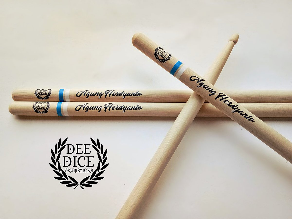 DeeDiceDrumsticks tweet media