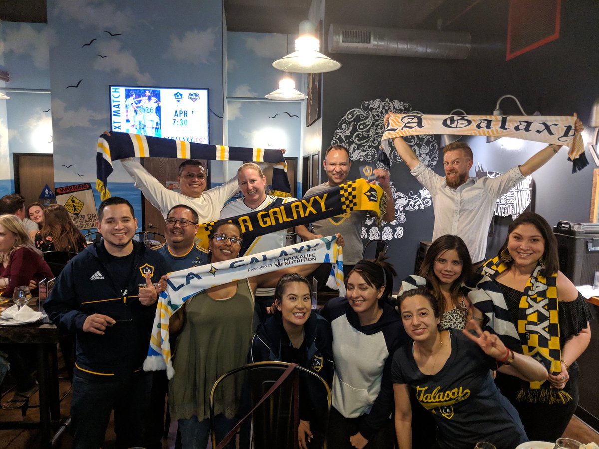 SDGalaxyFans's tweet photo. We had fun cheering on the @LAGalaxy to victory down here in #SanDiego! #LAvPHI #racetoseise #mlssoccer #lagalaxy #lagalaxyviewingparties #sdsoccerbars #sdfootiebars #lagalaxyinsd #mlsinsd #craftbeer #sdbeerbars, #indiebeer, @ripcurrentNP https://t.co/YH08GlcFVY