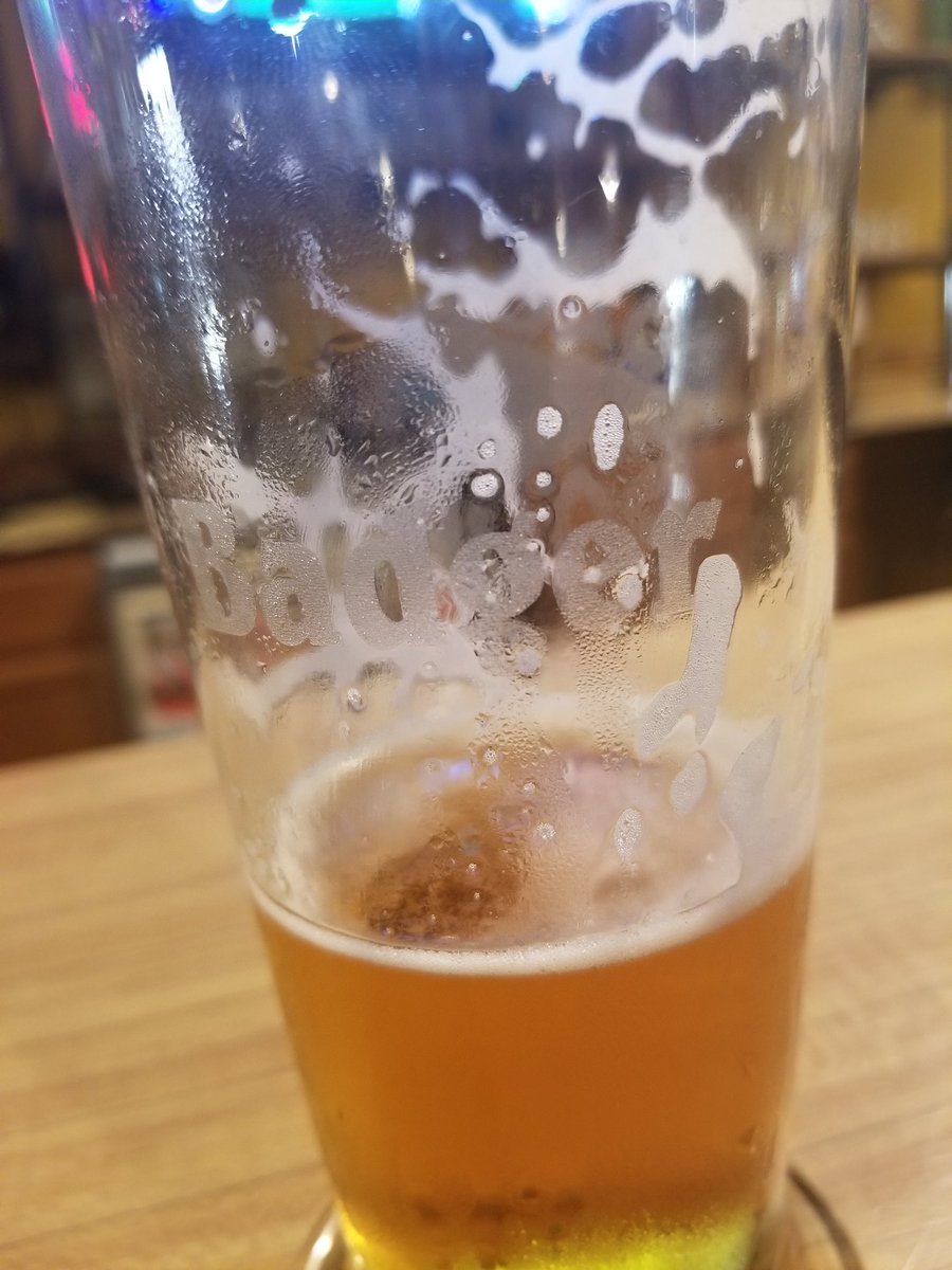 toohottocamera's tweet photo. Hello my old friend. I haven't seen you since last year and the dust has shown. @OldSoulBrewing @SWFLAleTrail @SWFLHopHeads #flcraftbeer #waitingforthecarwash https://t.co/I8f3V8NYtO