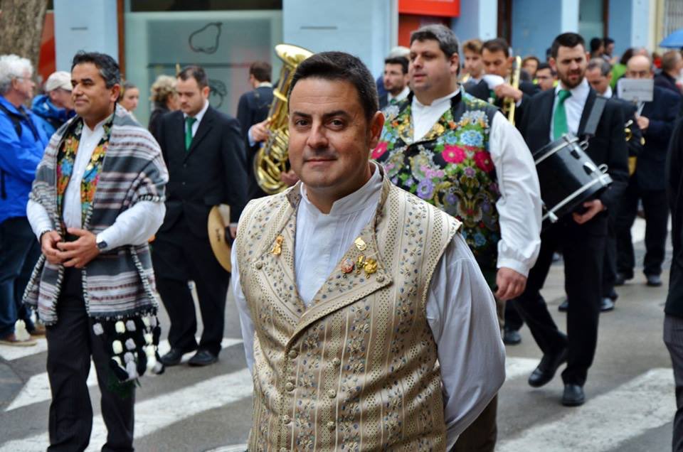FallaDiana1's tweet photo. Enhorabona a Juan Salvador Pérez, President de @FallesDenia per als pròxims 4 anys de les #fallesDénia.
Molta sort et desitja la comissió del Diana en aquesta nova etapa.
#falles #fallas #falles2020 #fallas2020 #fallesUNESCO #fallasUNESCO #Dénia #Denia #FDN20 https://t.co/acB5QBo8fP