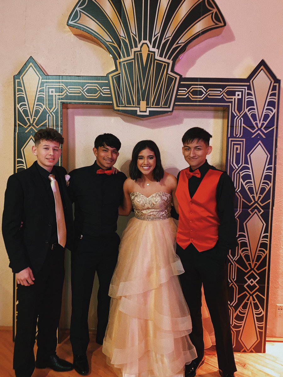 Jessicadelahoya's tweet photo. ๐ #prahm https://t.co/AgV04UwBh4