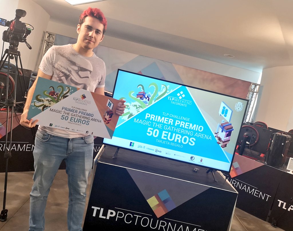 TLP_World's tweet photo. 🏆 ¡Ya tenemos ganador del torneo de Magic: The Gathering Arena de #TLPWeekend Tacoronte!
Enhorabuena a @7imesNewRoman por vencer a @Andurieldani con un 2-0 👊🏻 https://t.co/9y6c5qtT1e