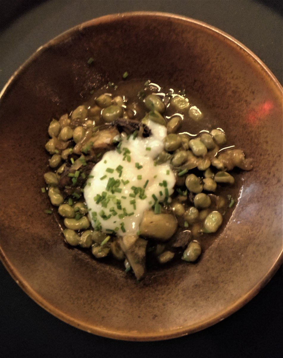 Pepa_Bar_a_Vins's tweet photo. Les #Favetes amb la #BotifarraNegra, la Salseta d' #Ametlles i l'Ou cuit a Baixa Temperatura  🥚  Què et sembla!  🥘 

Més dels nostres #Platets https://t.co/4hcFQ3sswi

#Habas #Habitas #Faves #Favetes #ChupChup #XupXup #Habichuelas #Legumbres #Llegums #Vwgetables https://t.co/w9weLx7t5E