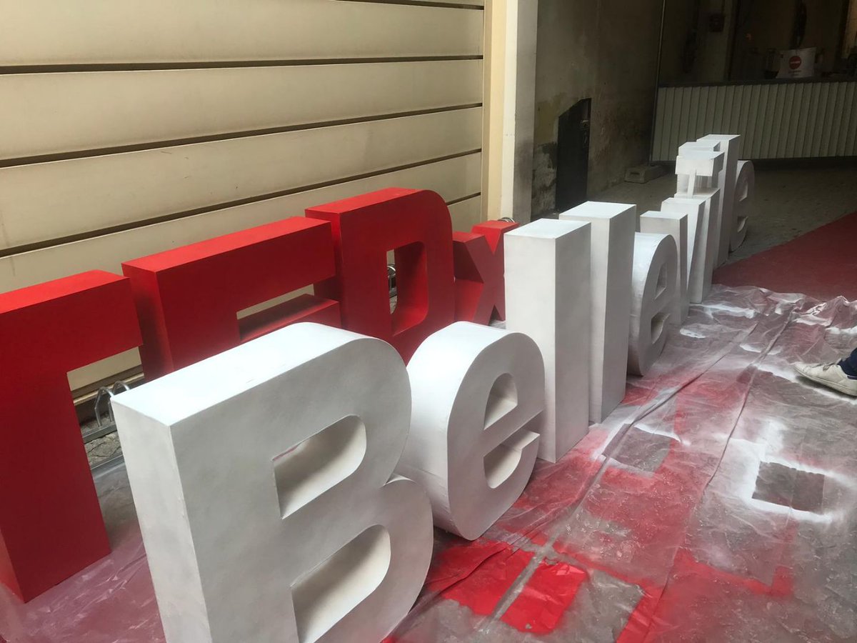 Are you ready to #TEDx?
🙌🌎🤩[WE ARE]🦄🎯🙌
 #TEDxBelleville team, speakers and artists , are thrilled to welcome you all on Tuesday April, 16, 18:30 at #LeonardParis ! 

👉Check the program  tedxbelleville.com and start connecting with the audience on Swapcard 
 #OnTheEdge