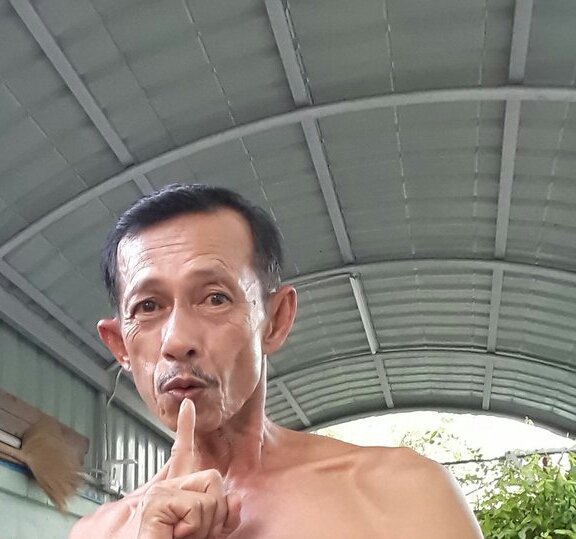 asri  kumis tweet media